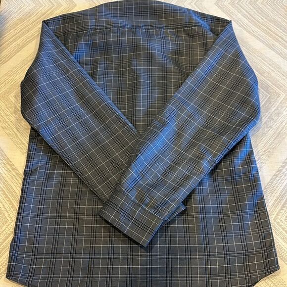 Leo & Zachary Boys Grey & Black Checkered Button Down Shirt - Picture 7 of 8